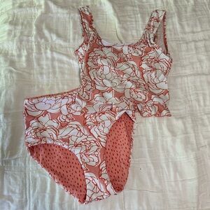 NWT Lime Ricki Swimsuit with Scoop Neck and Reversible High Waisted Bottoms